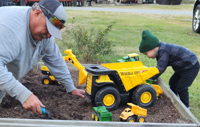 Digging in the dirt with PaPa